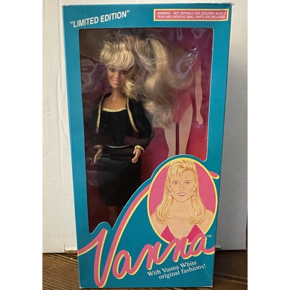 Home Shopping Club Other - Vanna White Doll with Original Fashions 002 Limited Edition HSC-NEW 1990
